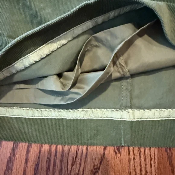 NWOT J. Crew Green Corduroy Skirt - Picture 4 of 6